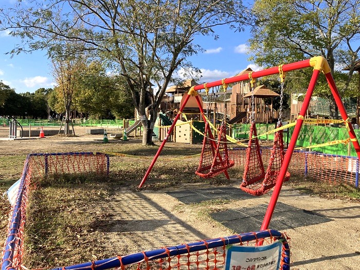 吉野ヶ里歴史公園　ハンモック風ブランコ