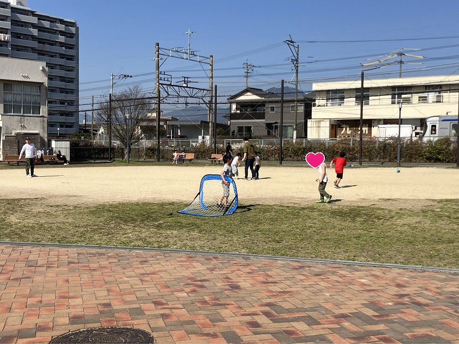 弥生の杜遊ゆう公園　広場