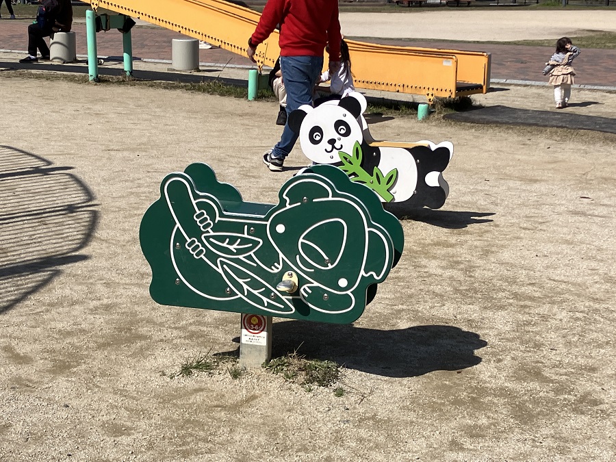 弥生の杜遊ゆう公園　小さい子向け遊具